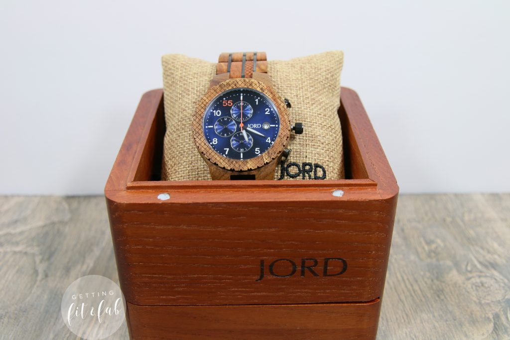 #AD|| His & Hers Timeless Presents #JORDWatches. Want something different for someone special on your list? Check out my blog post all about the ##JordWatch 