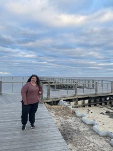 Whether you love to workout or you're just starting out. Athleta is now size inclusive, sizes ranging from XXS to 3X! Check out my blog! #AD #AthletaForAll